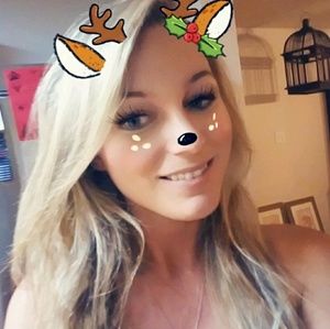 Meet your Posher, Tonya